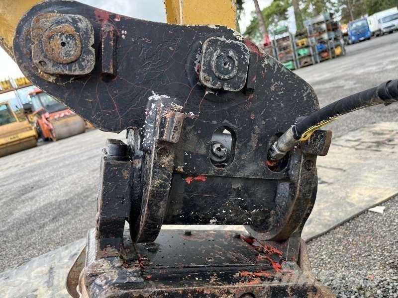 CAT 302.7DCR Miniekskavaatorid < 7 t