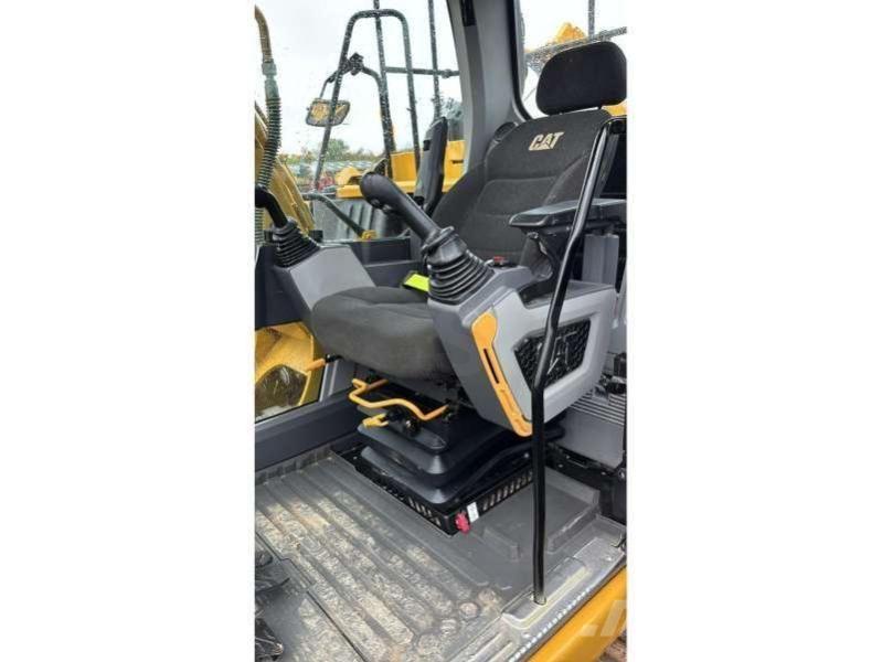 CAT 313GC Roomikekskavaatorid