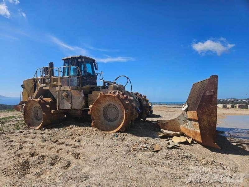 CAT 836H Pinnasetihendajad