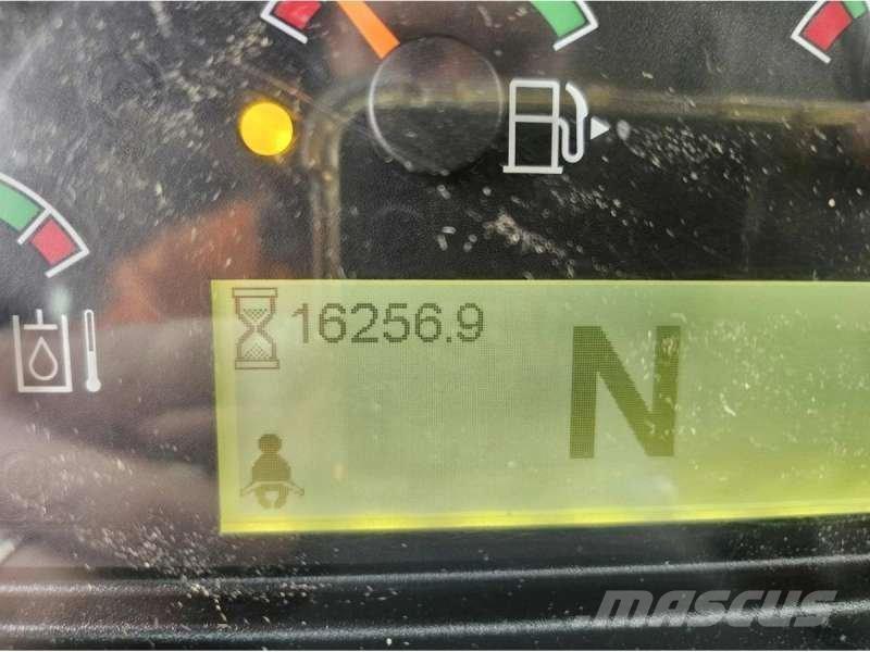 CAT 938M Rataslaadurid