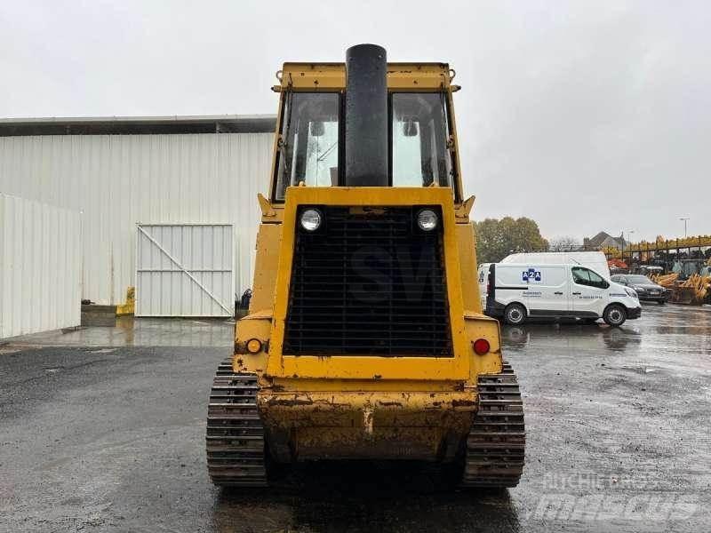 CAT 953 Roomiklaadurid