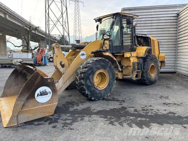 CAT 962K Rataslaadurid