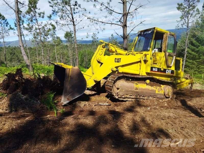 CAT 963 Roomiklaadurid