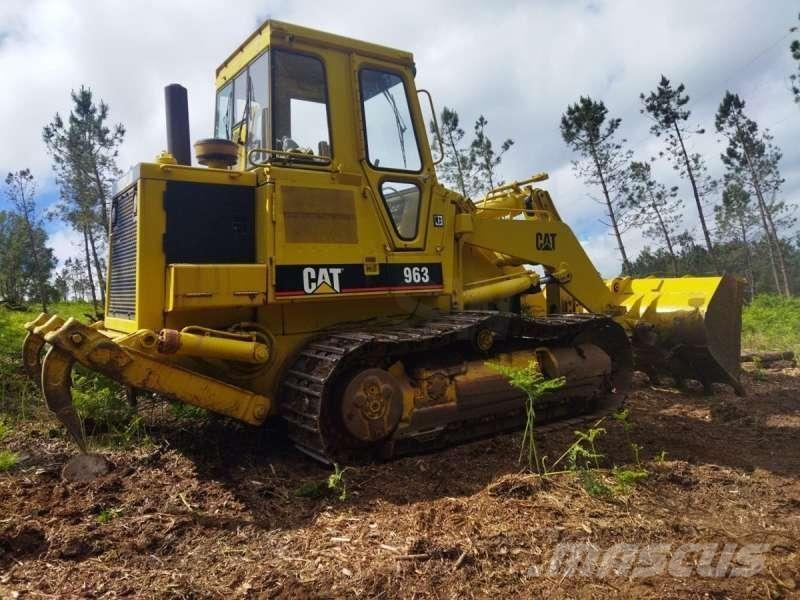 CAT 963 Roomiklaadurid