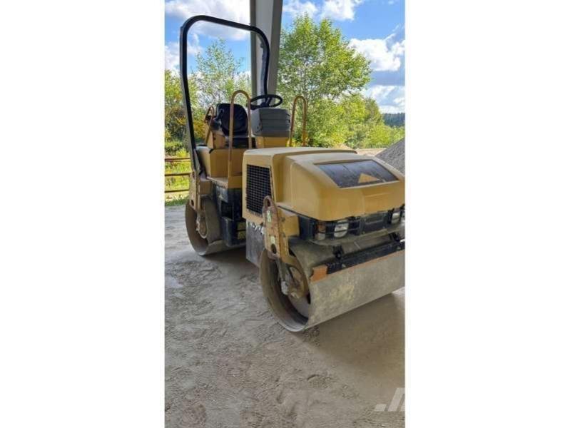 CAT CB-224E Pinnasetihendajad