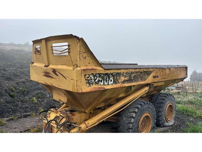 CAT D250B Kallur-haagised