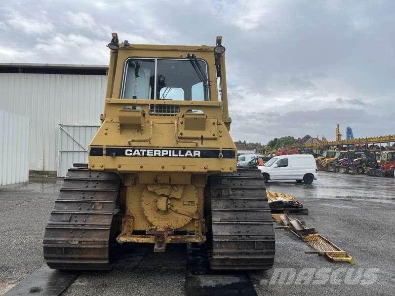 CAT D4H LGP Buldooserid