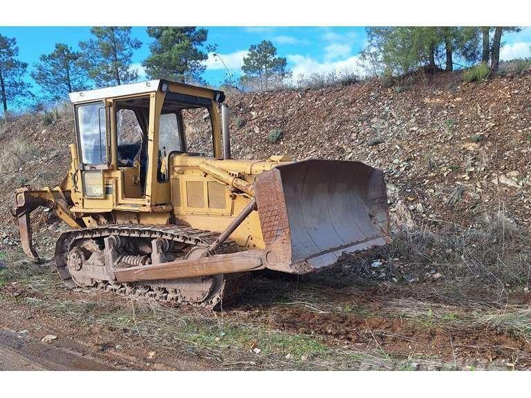 CAT D6D Buldooserid