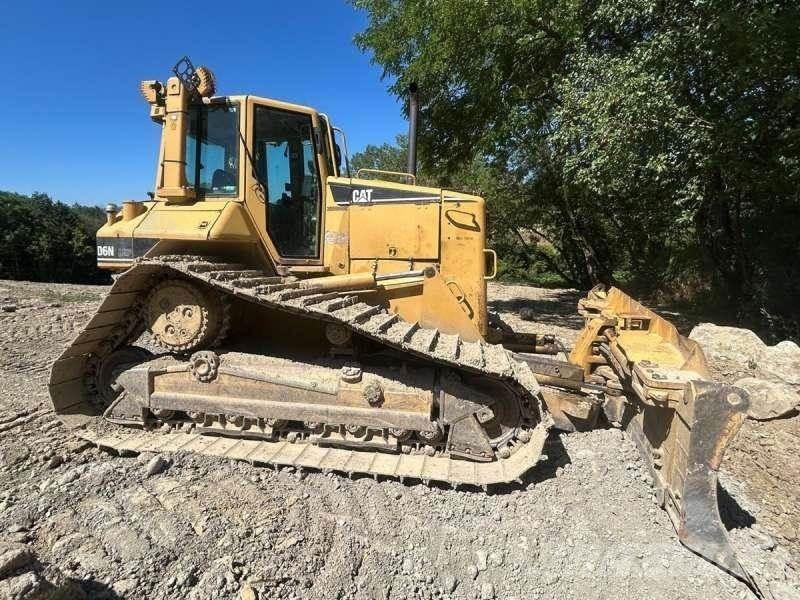 CAT D6N LGP Buldooserid