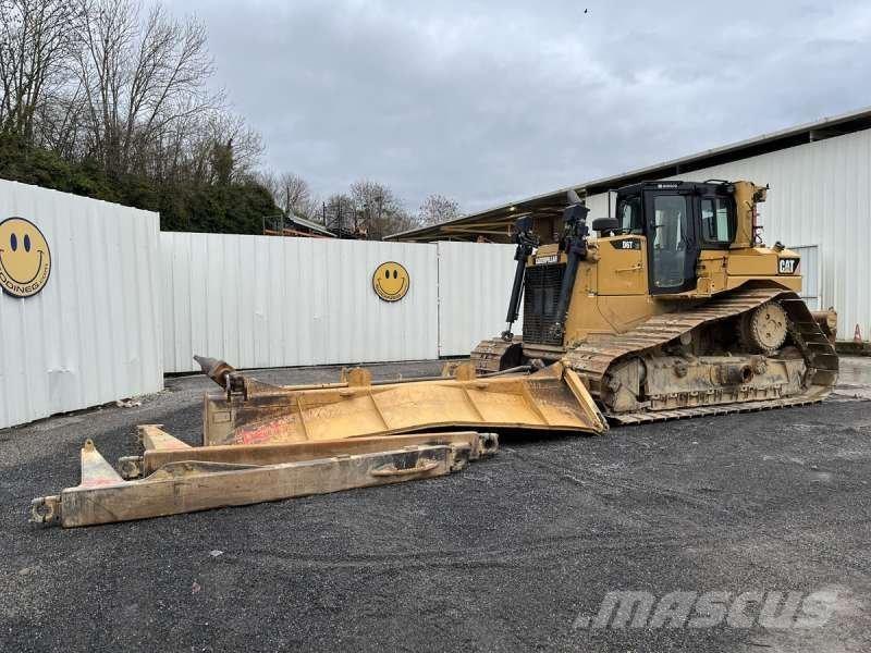CAT D6T LGP Buldooserid