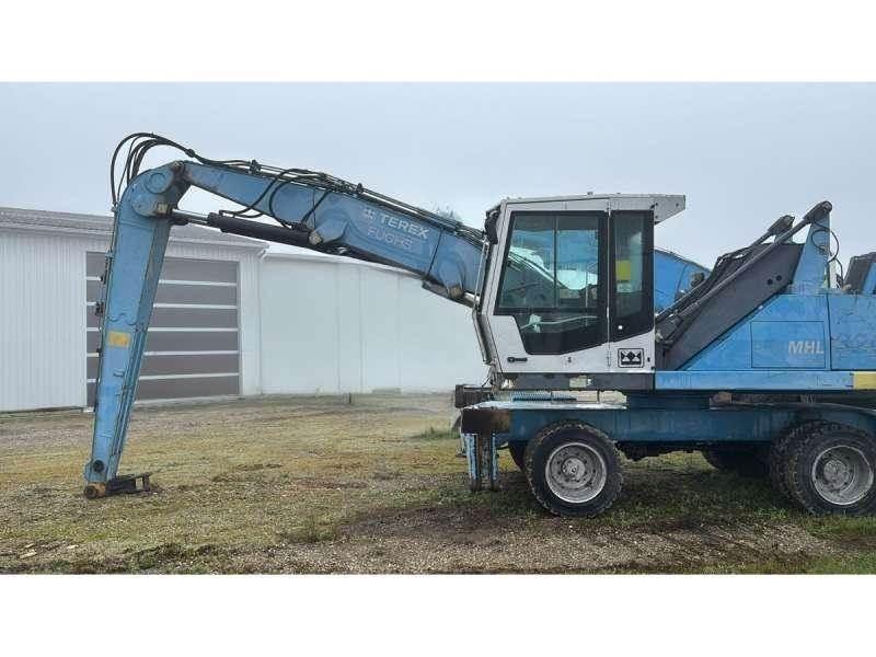 Fuchs MHL320 Materjalikäitlusmasinad