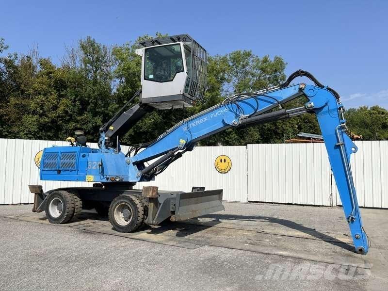 Fuchs MHL320 Materjalikäitlusmasinad