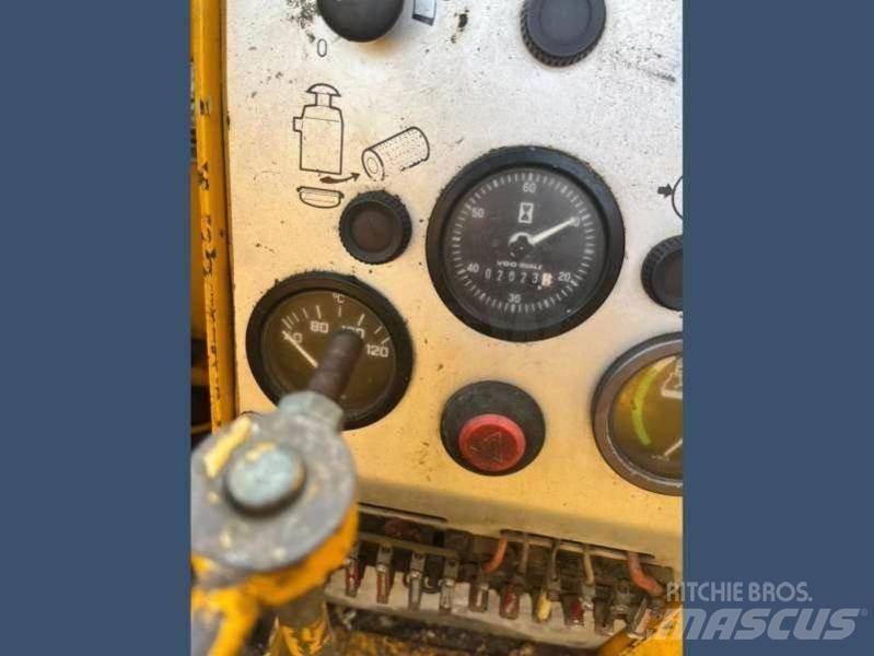 Hamm DV1022C Pinnasetihendajad