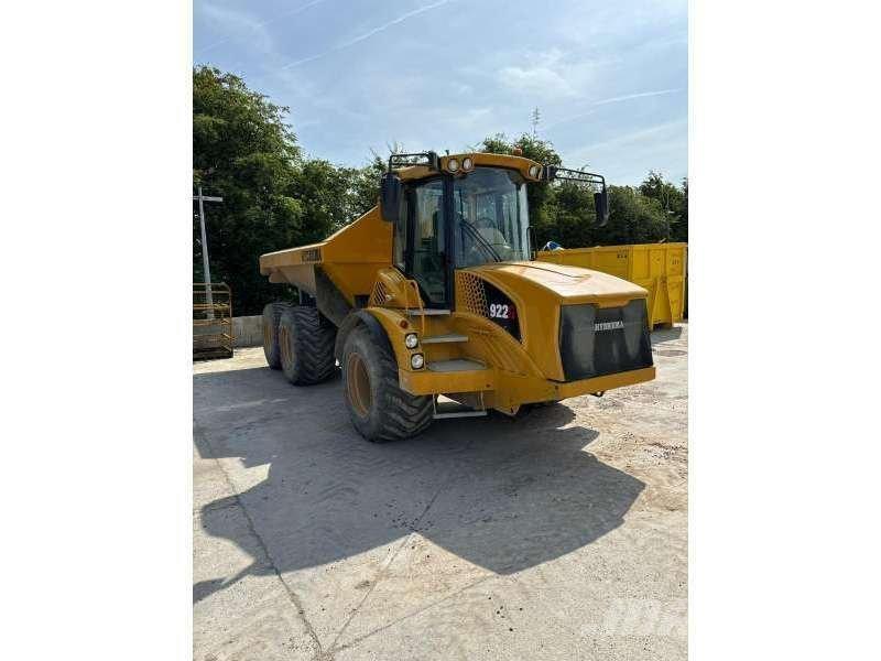 Hydrema 922G Liigendraamiga pinnaseveokid