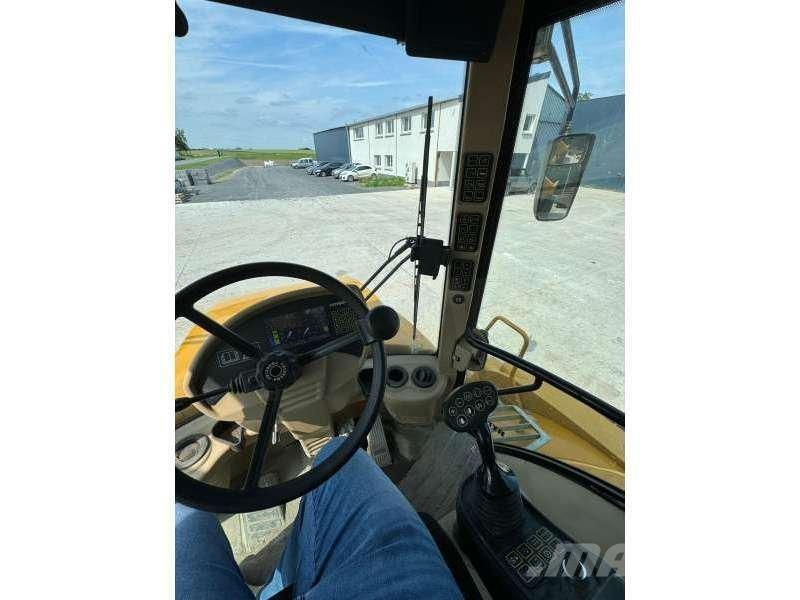 Hydrema 922G Liigendraamiga pinnaseveokid