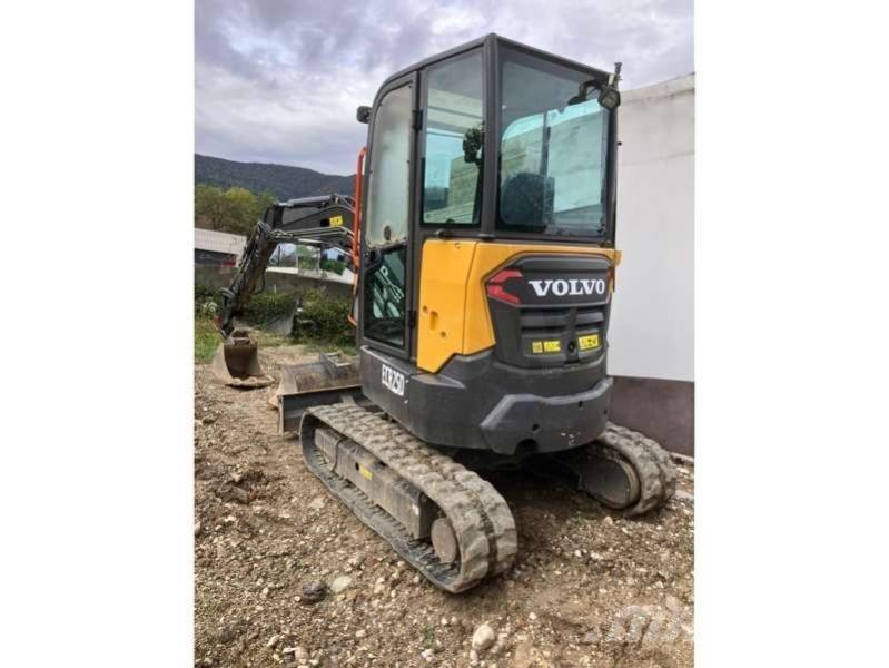 Volvo ECR25D Miniekskavaatorid < 7 t