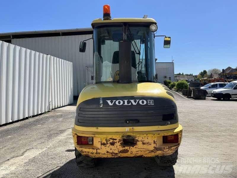 Volvo L30B-Z Väikelaadurid