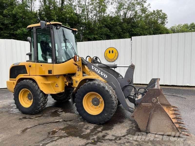 Volvo L30G Väikelaadurid