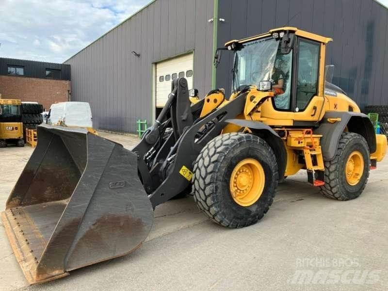 Volvo L90H Rataslaadurid