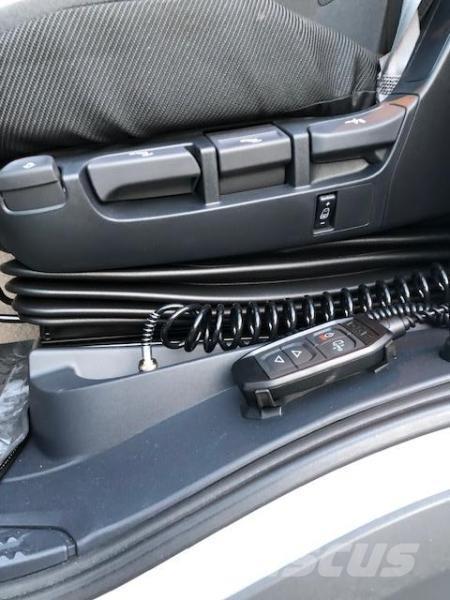 DAF XD Vahetuskastiga tõstukautod