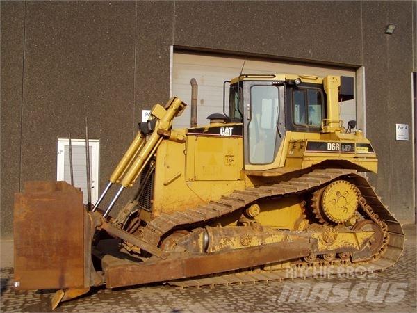 CAT D6R LGP Buldooserid