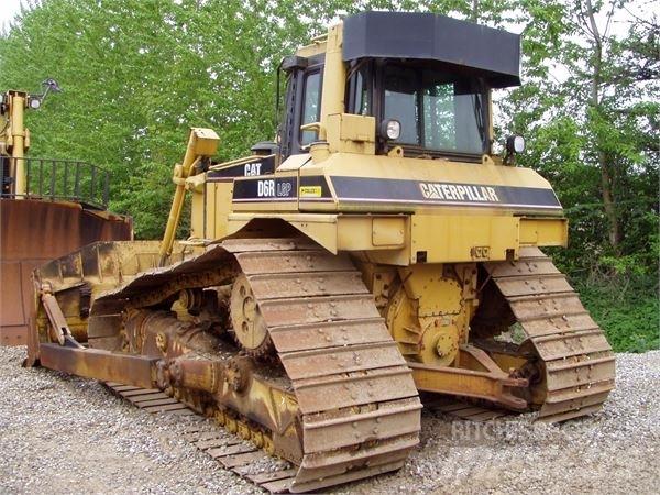CAT D6R LGP Buldooserid