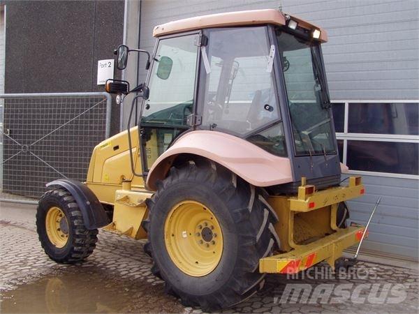 New Holland NH95 Traktorid