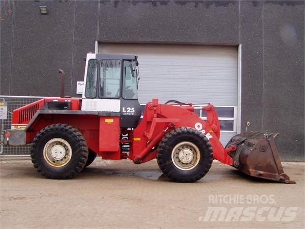 O&K L25B Rataslaadurid