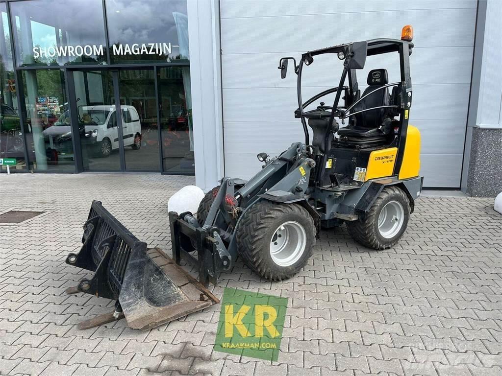 GiANT D332 Frontaallaadurid ja ekskavaatorid