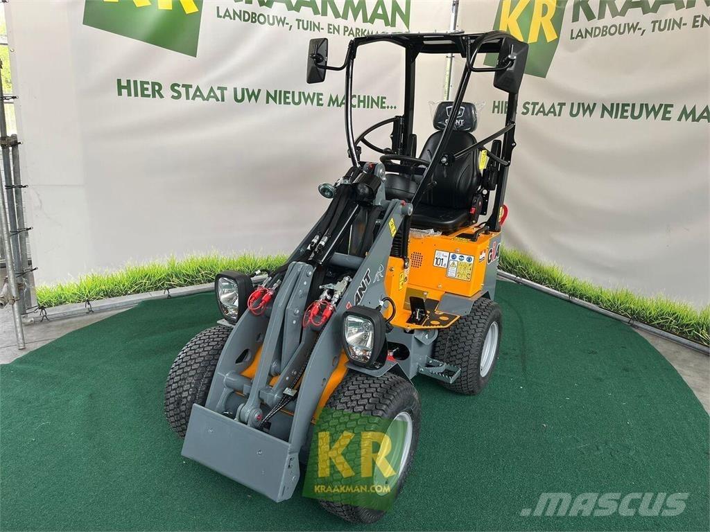 GiANT G1200 Frontaallaadurid ja ekskavaatorid