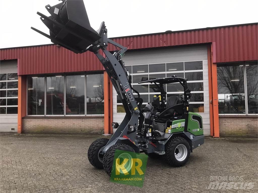 GiANT G2700E Frontaallaadurid ja ekskavaatorid