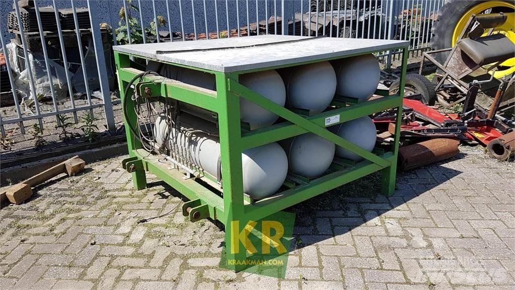 Hoaf 6x 116 liter Muud põllumajandusmasinad