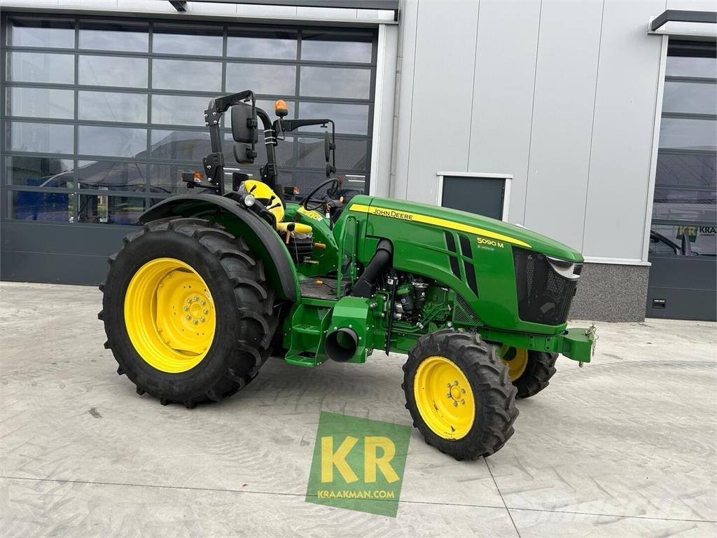 John Deere 5090M Traktorid