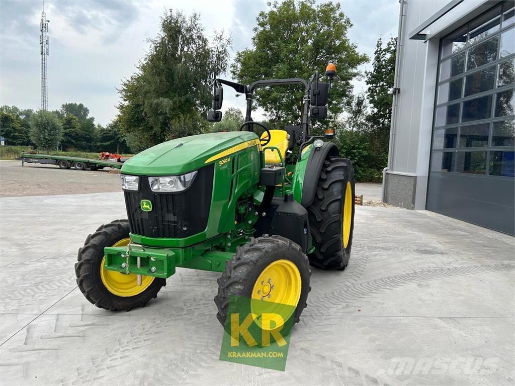 John Deere 5090M Traktorid