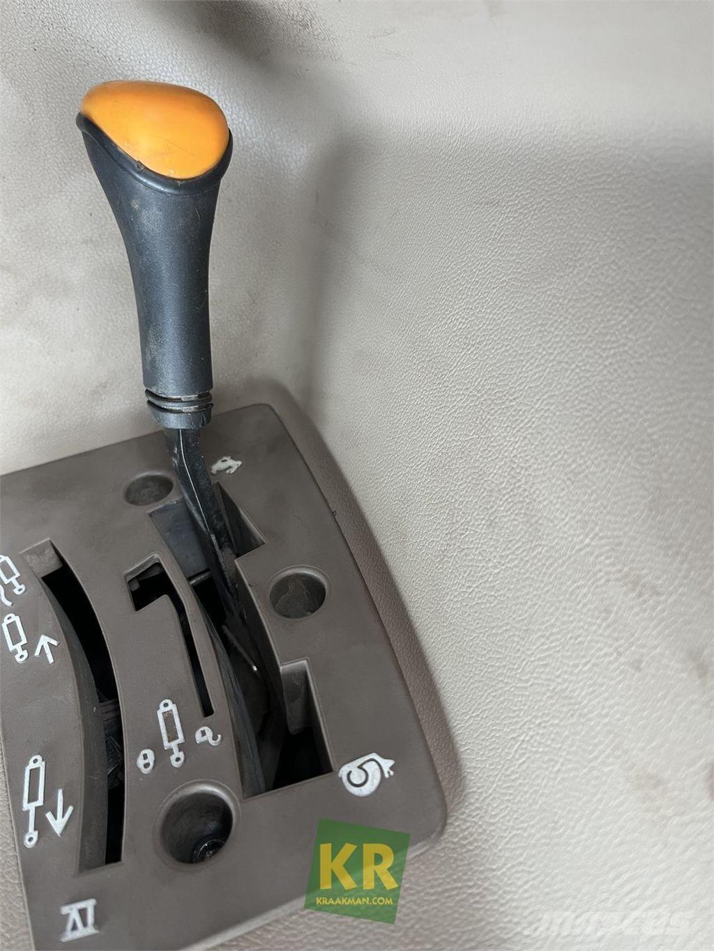 John Deere 6115R Traktorid