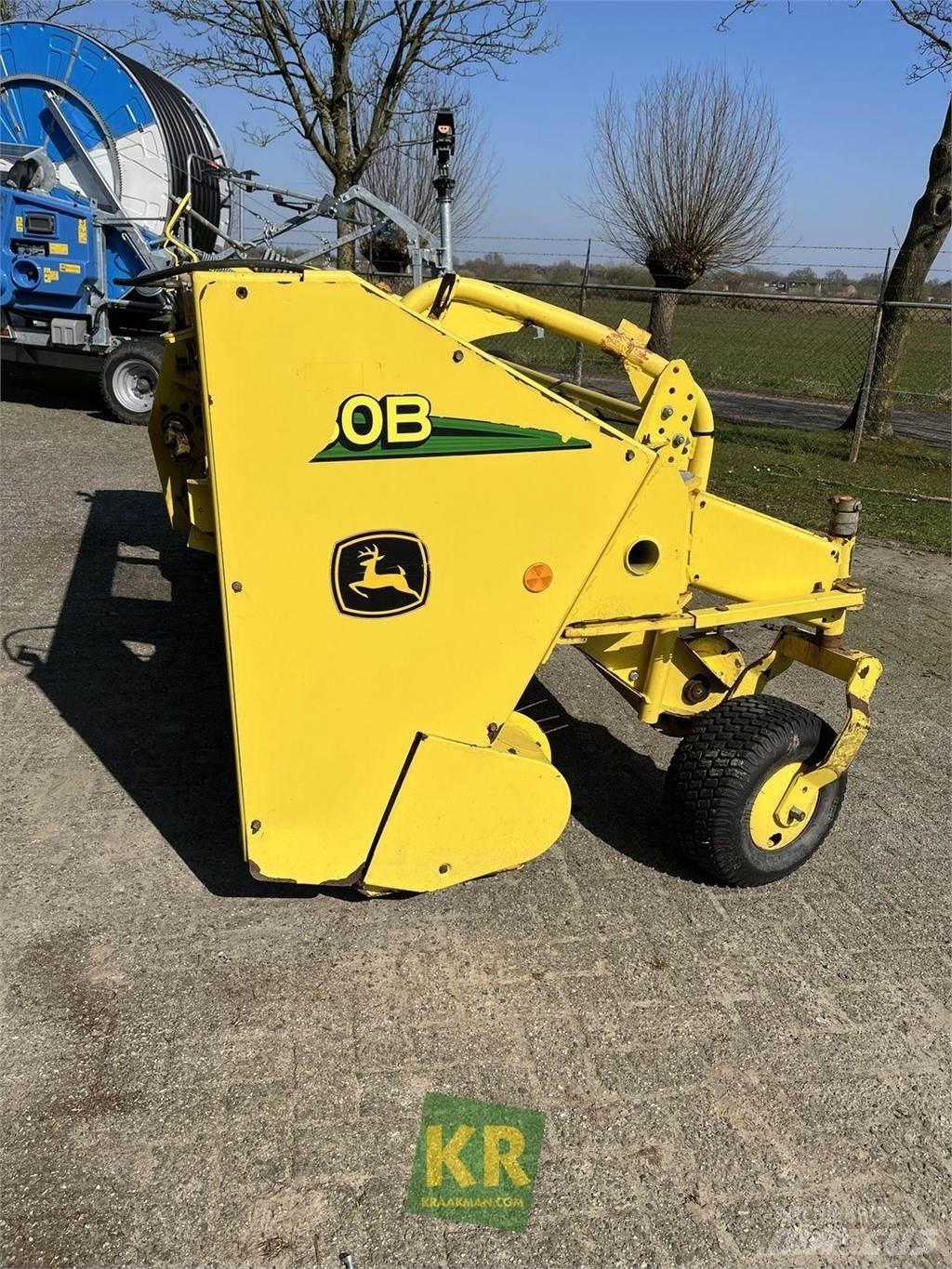 John Deere 630B Silo- ja heinavarumise tehnika tarvikud