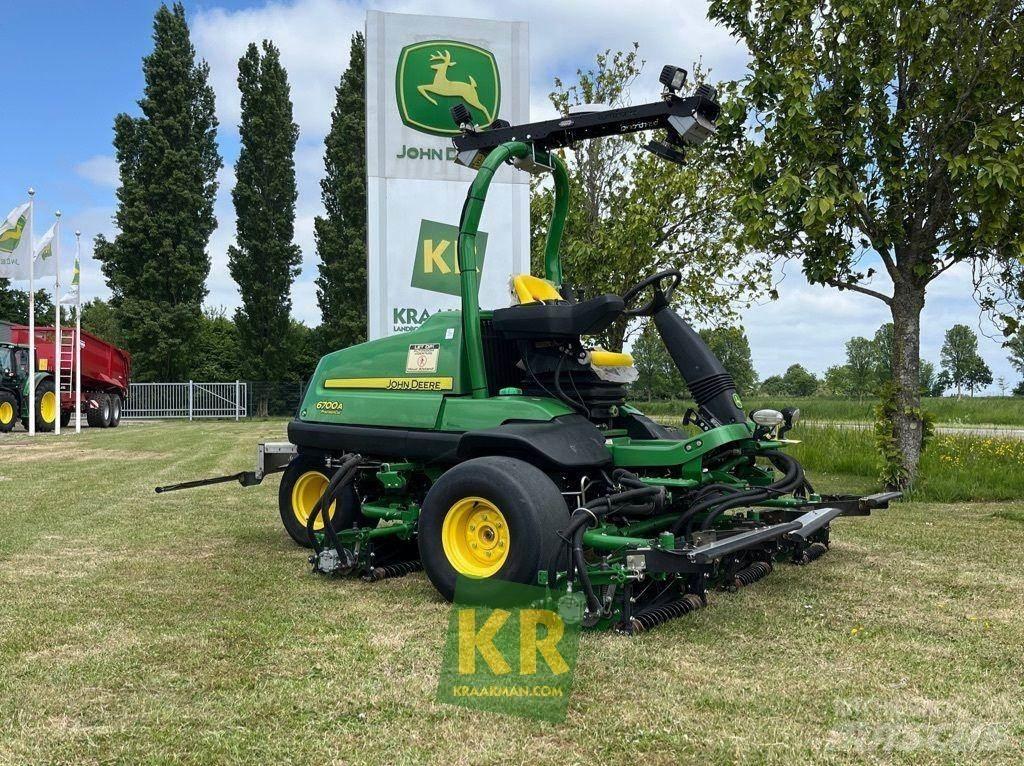 John Deere 6700A Greeni niidukid