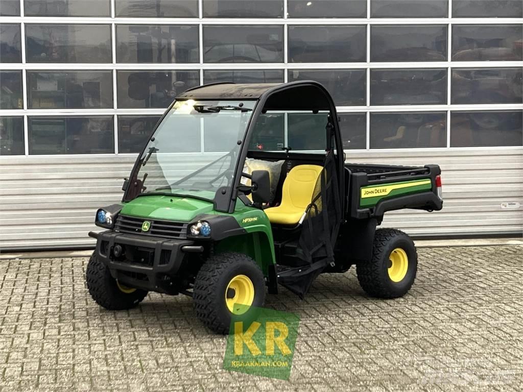 John Deere HPX815E ATV-d