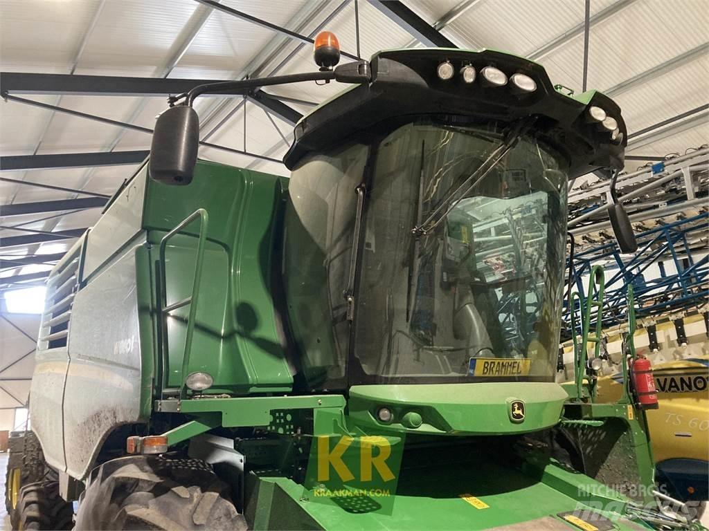 John Deere W650 Teraviljakombainid