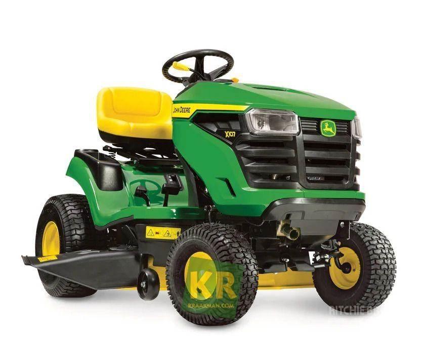 John Deere X107 Murutraktorid