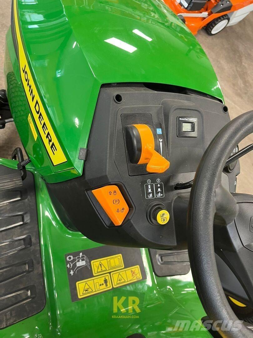 John Deere X127 Murutraktorid