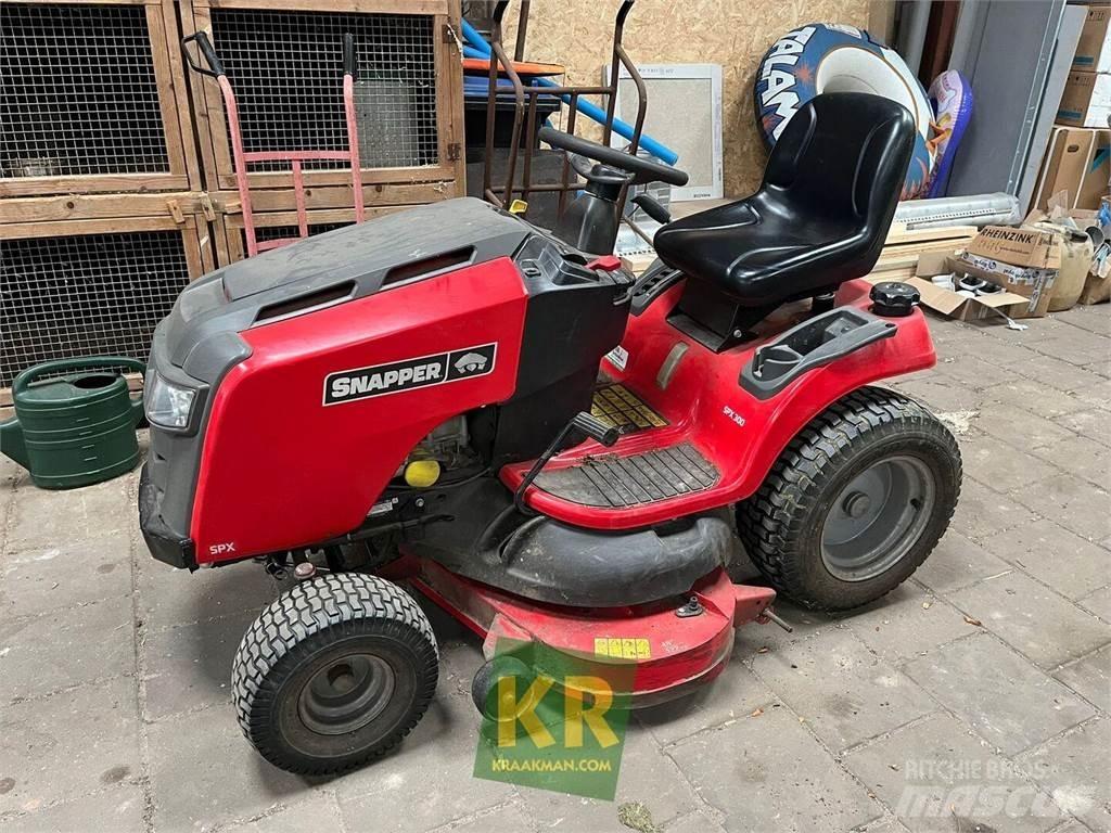 Snapper SPX 300 Murutraktorid