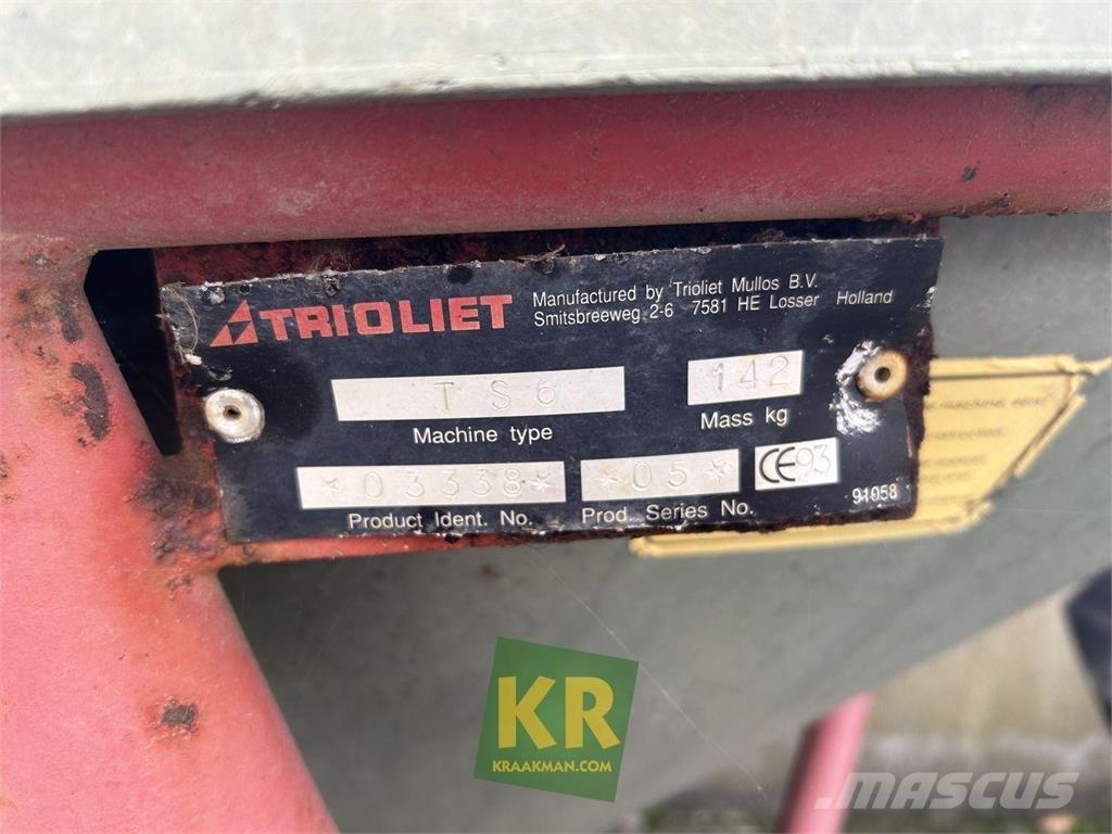 Trioliet TS6 Väetisekülvikud pihustiga