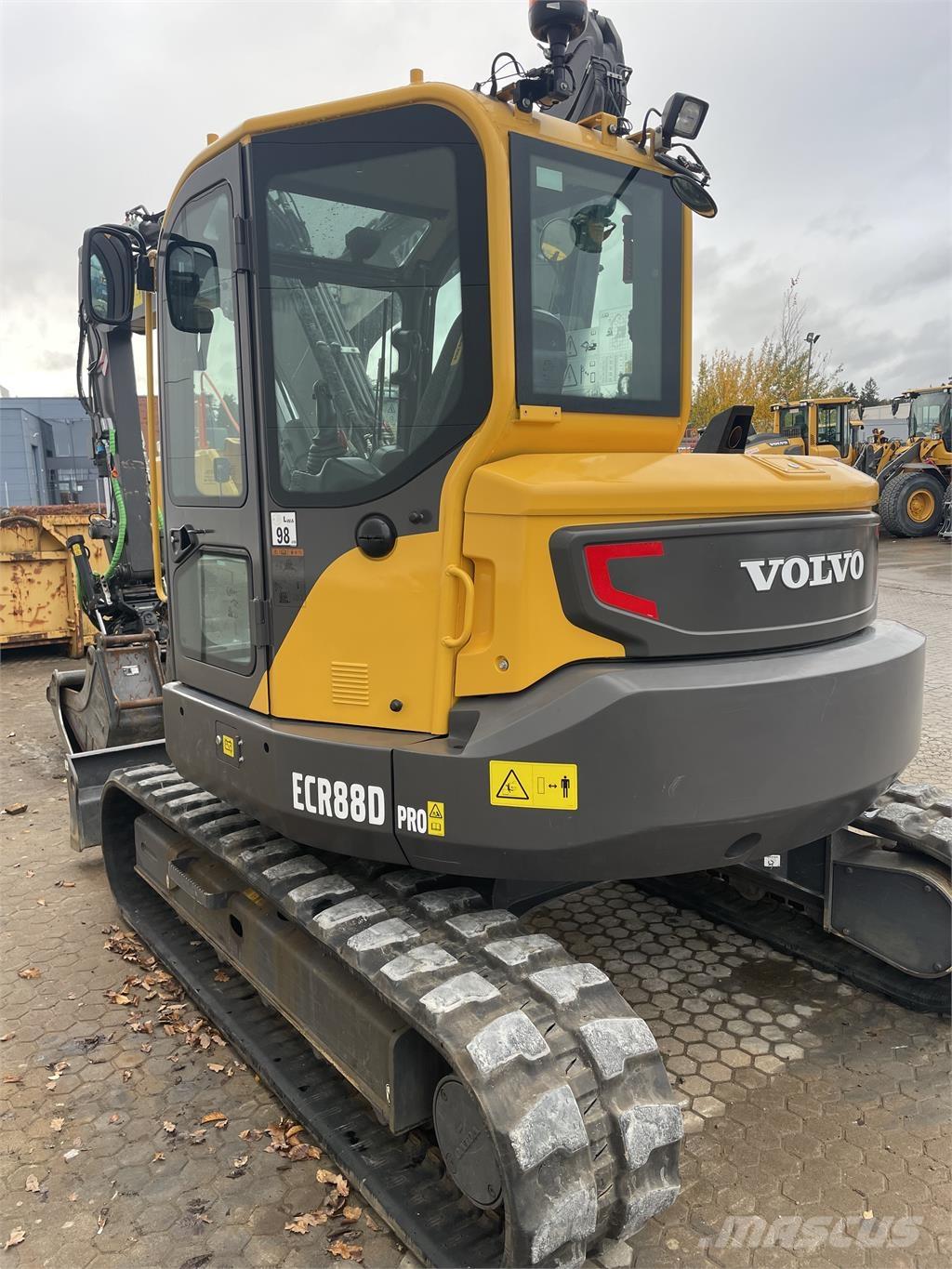  ECR88D Miniekskavaatorid < 7 t