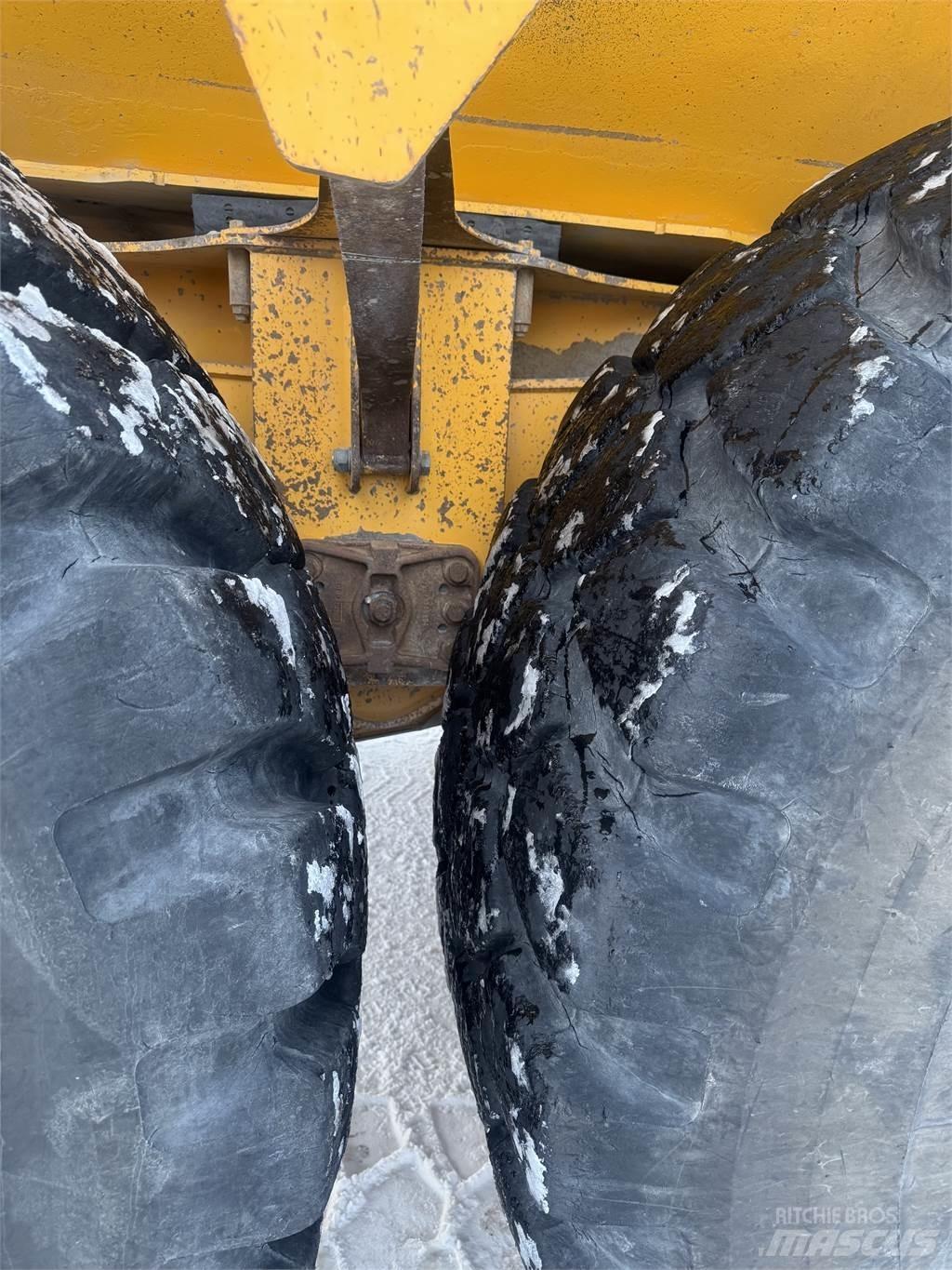 Volvo A60H Liigendraamiga pinnaseveokid
