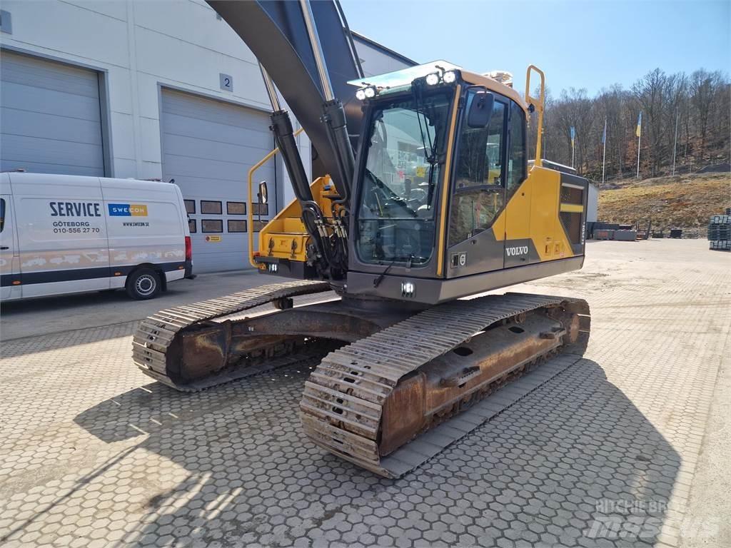 Volvo EC250EL Roomikekskavaatorid