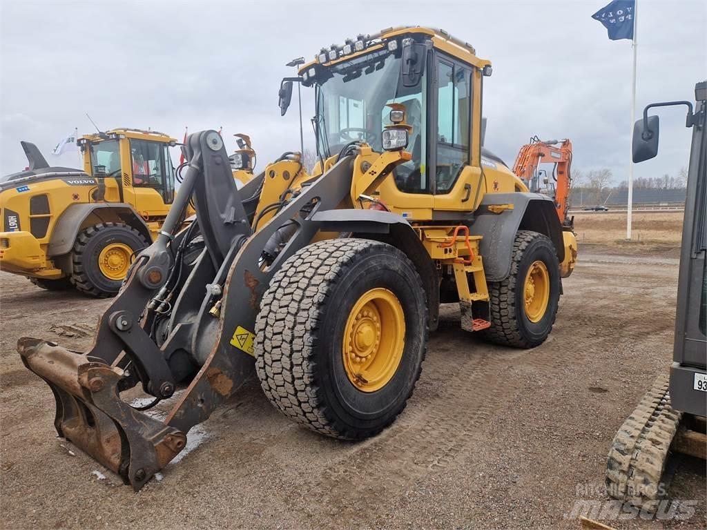 Volvo L90H Rataslaadurid