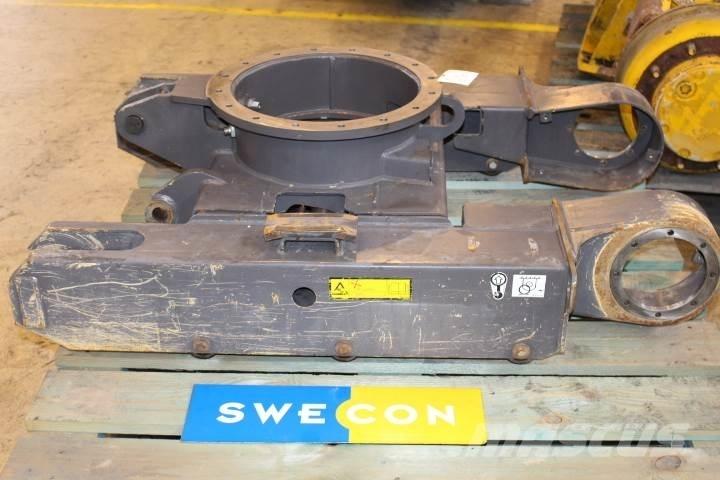 Volvo ATT Ram Raamid