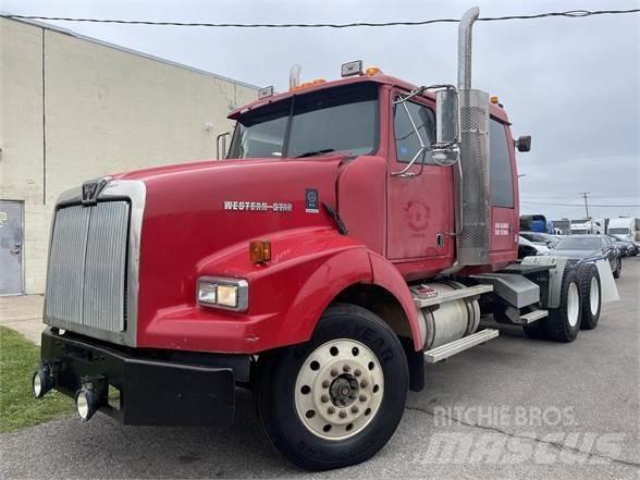 Western Star 4900 Sadulveokid