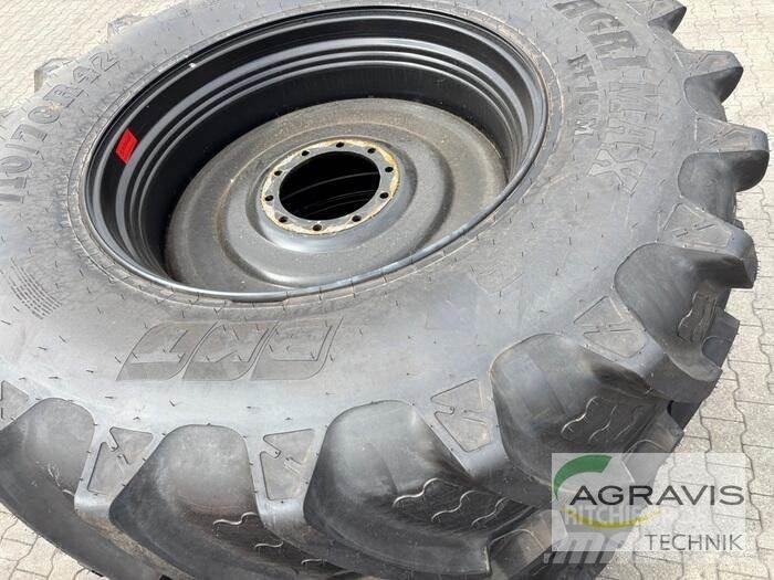 BKT KR710/70R42 Rehvid, rattad ja veljed